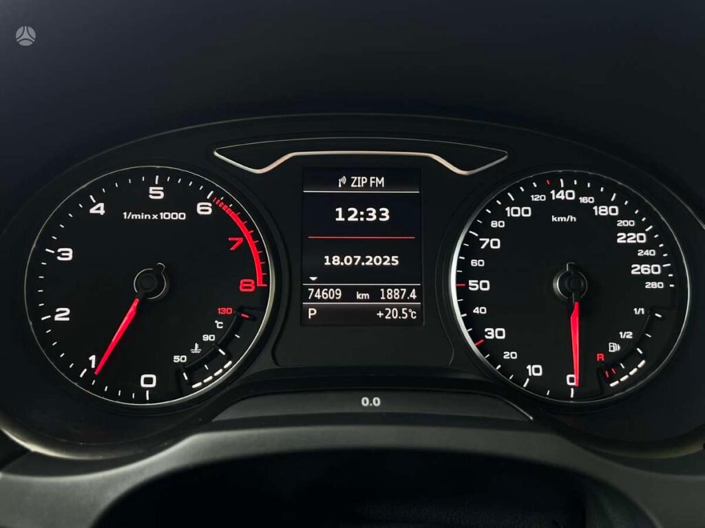 Audi A3, 1.8 l., sedanas