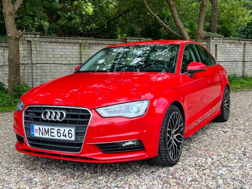 Audi A3, 1.8 l., sedanas